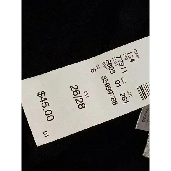 AVENUE Women's Black Sleeveless Ruffle Front Pullover Blouse Size 26/28 - Picture 13 of 13